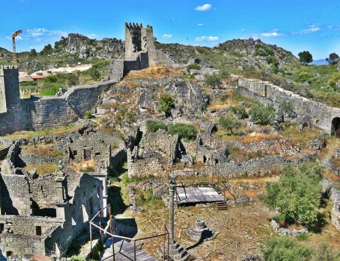 Castle of Fontalva, Portugal